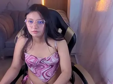 Stripchat Adult Video Chat of HoneyDoll_tf