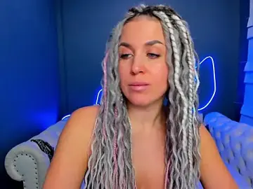 Stripchat Sex Cam of rock_n_roxy