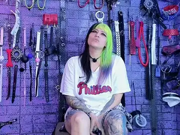 Stripchat Live Sex of PANDORANEZZ
