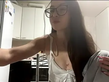 Stripchat Adult Webcams of ZyntraLoom