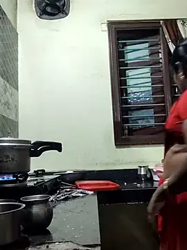 Stripchat Adult Webcams of yamini1431