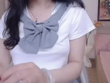 Stripchat Sex Cam of BunnyT_Bae__