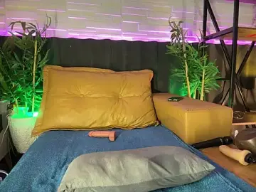 Stripchat Nude Webcam of LunahMiller