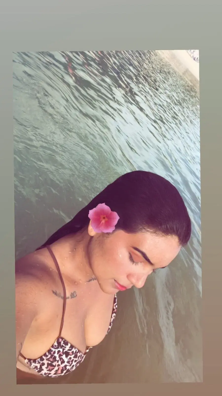 Zoe_Renata