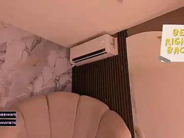 Stripchat Free Live Porn of Katemoss70