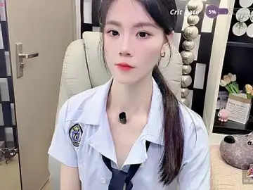 Stripchat Live Sex Cam of Yueyue-MM