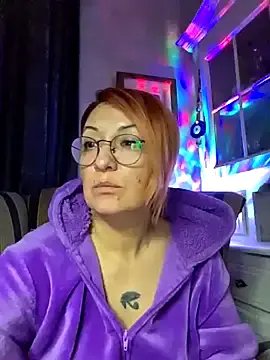 Stripchat Sex Cam of moon_berry_