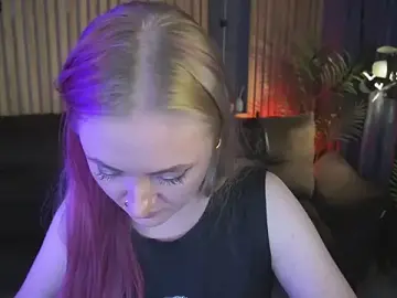 Stripchat Best Webcam of DramaQuenns