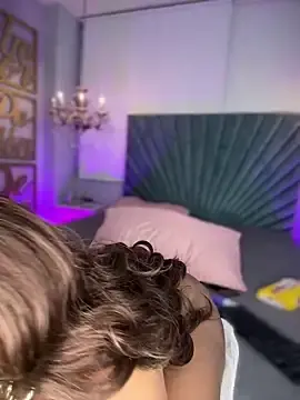 Stripchat Live Sex of riri_brunnete