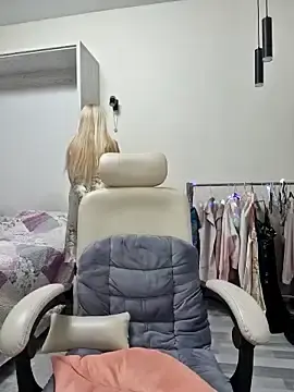 Stripchat Free Live Porn of Monna