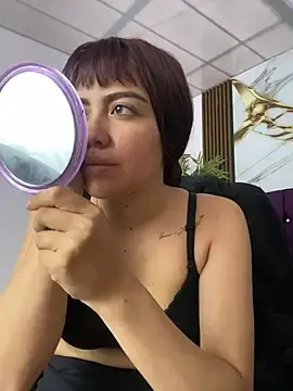 Stripchat Free Porn Cam of kira_ec
