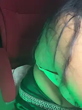 Stripchat Free Live Porn of GLaM_GoDdEsS_143