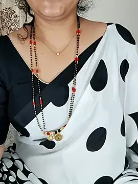 Stripchat Adult Video Chat of Hot_Sexy_Niharika