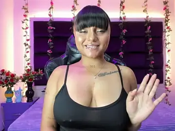 Stripchat Best live sex cam show of sweelanna__