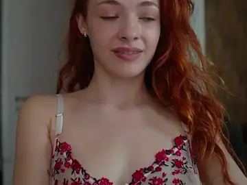 Stripchat Adult Webcam of MiaRouge