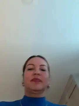 Stripchat Free Live Porn of Viictoria-Jones