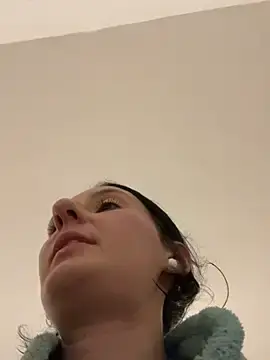 Stripchat Adult Webcam of Emilia_Mausi