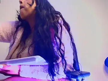 Stripchat Watch Live Sex Cams of loren_tits24