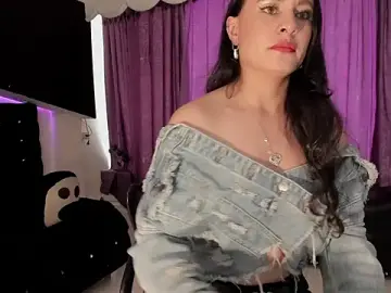 Stripchat Watch Live Sex Cams of Coral_Gibson