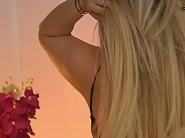 Stripchat Sex Chat of SophieBoobsX