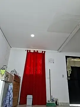 Stripchat Free Porn Cam of Elianasuarezz