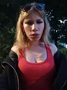 Stripchat Sex Cam of EvyLure