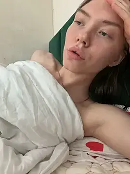Stripchat Nude Webcam of Lisaaa_Alisa