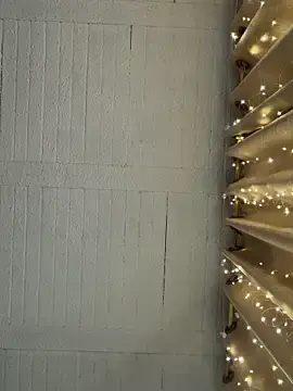 Stripchat Adult Webcams of aly_golden_