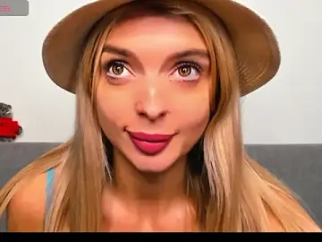 Stripchat Live Sex of _ellen_meow_