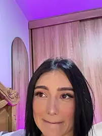 Stripchat Adult Webcam of Maddy_Jones