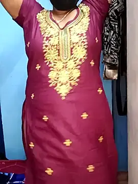 Stripchat Free Live Porn of tamil_sarah