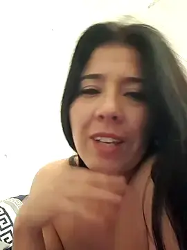 Stripchat Free Live Porn of yumix19
