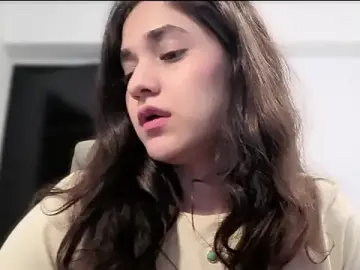 Stripchat Sex Chat of MadawiOud