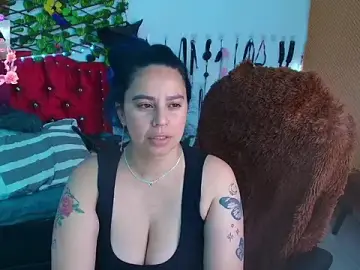 Stripchat Live Sex of elektra_32