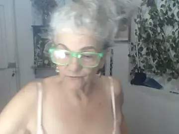 Stripchat Watch Live Sex Cams of FunnyGrandma