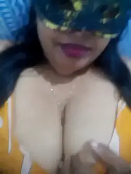 Stripchat Nude Webcam of chubby_wife