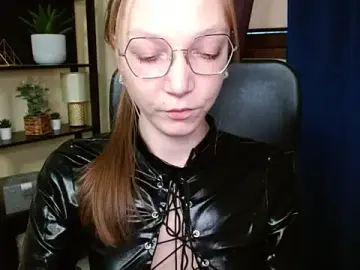 Stripchat Live Sex of EmillyPlay