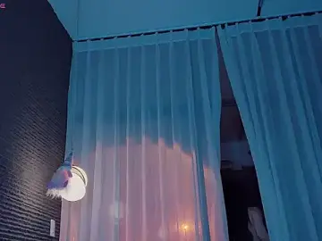 Stripchat Watch Live Sex Cams of bejeni-sweet