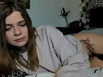 Stripchat Free Porn Cam of HaleyReedme