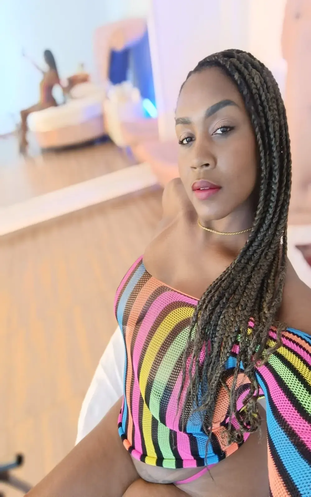 JuicyKendra_