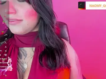 Stripchat Free Live Porn of Naomy_Gomez_
