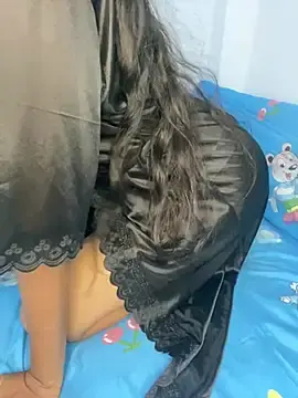 Stripchat Sex Cam of Shelas_room_official