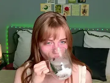 Stripchat Live Sex of ElfieWhite
