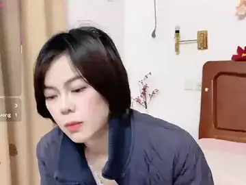 Stripchat Watch Live Sex Cams of Linda-LL