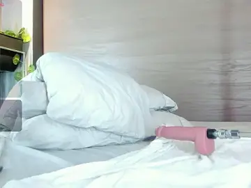 Stripchat Free Live Porn of alexamonroe_