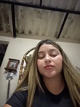 Stripchat Sex Chat of lunablossom_