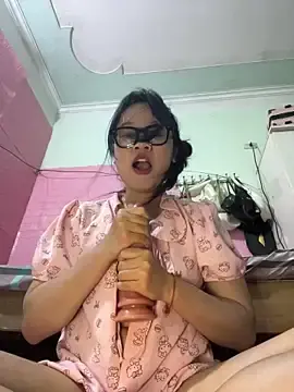 Stripchat Free Live Porn of Leeeeiu