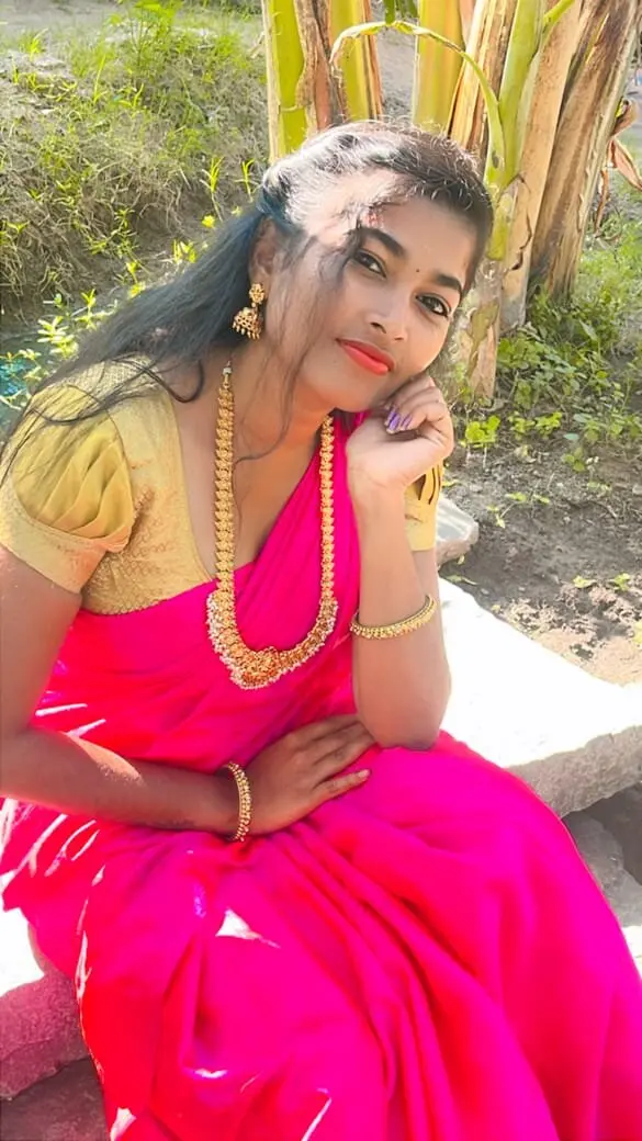 Tamil_Hot_Ammukutty