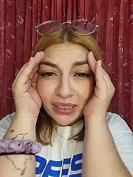 Stripchat Live Porn of mila_curvy