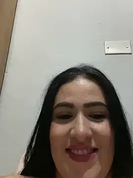 Stripchat Live Sex Cam of IvettSt_